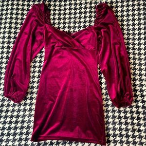 Windsor size medium maroon dress.